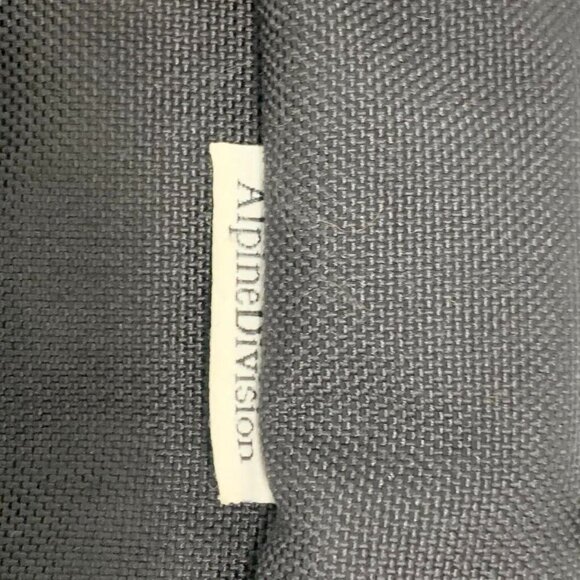 Alpine DIvisions Adults‎ Rockaway Ripstop Adjustable Strap Clip Backpack - Picture 8 of 14